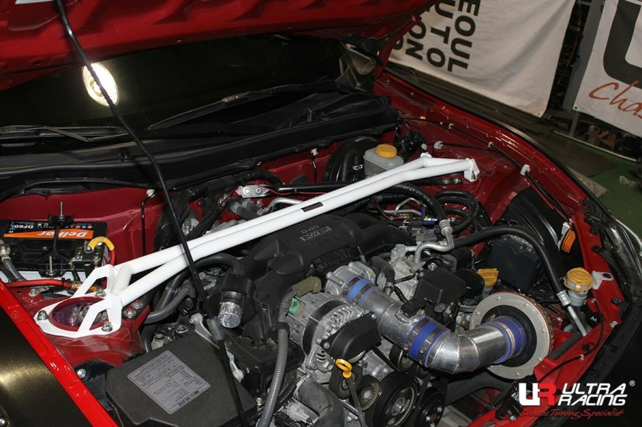 Ultra Racing UR-TW2-2142(A) Front Strut Bar – Toyota GT86