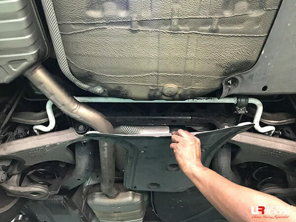 Ultra Racing UR-AR22-539 Rear Anti-Roll Bar – Audi A4 B8