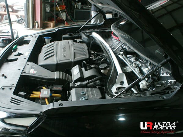 Ultra Racing URKR-TW2-4140 Front Strut Bar – Hyundai Santa Fe