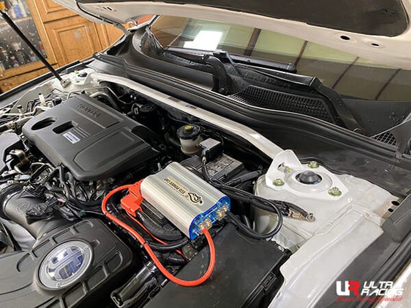Ultra Racing UR-TW2-4159 Front Strut Bar – Honda Accord